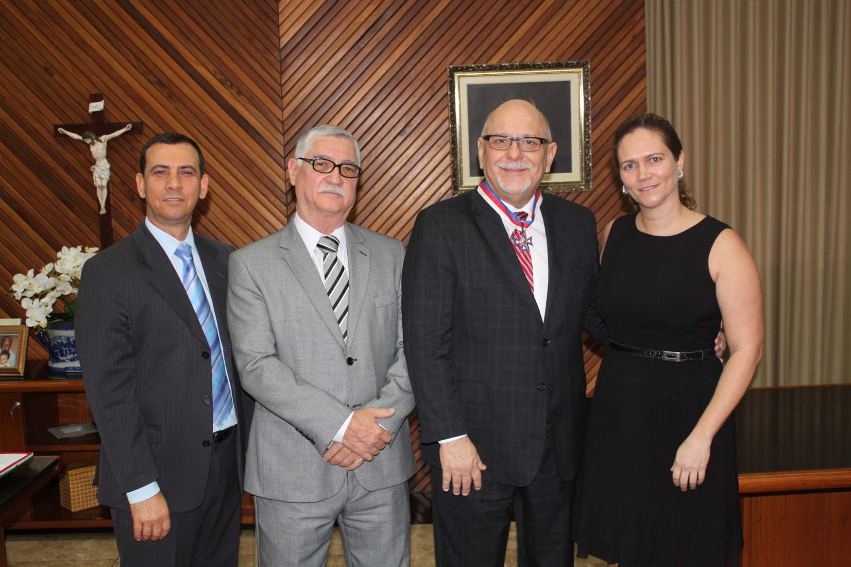 TRT-5 homenageia personalidades com a Ordem do Mérito Judiciário do  Trabalho da Bahia